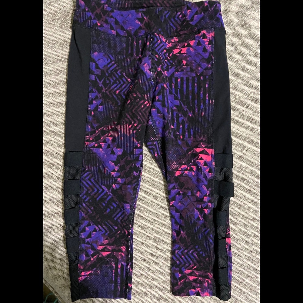 Girls Reebok Capri -size 8-10